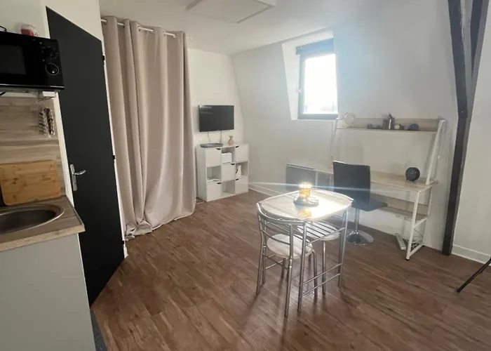 Studio, Hyper-centre, Palais De Justice Appartement *